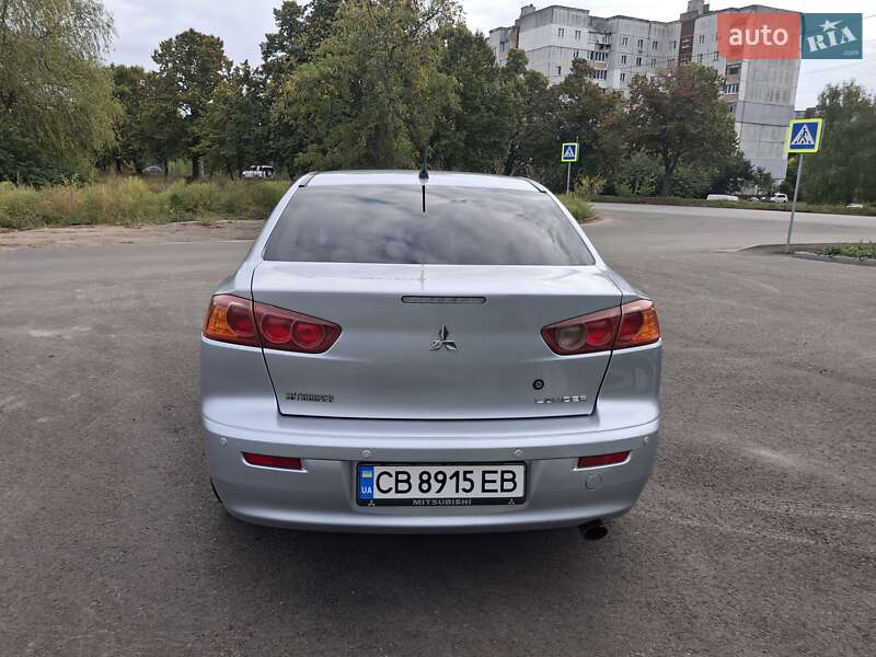 Седан Mitsubishi Lancer 2007 в Чернигове