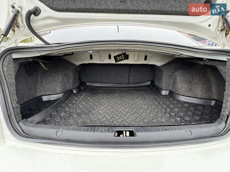 Седан Mitsubishi Lancer 2009 в Львове