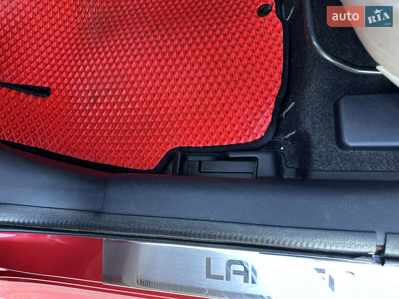 Седан Mitsubishi Lancer 2015 в Сарнах