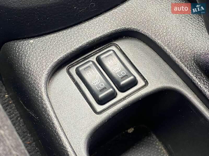 Седан Mitsubishi Lancer 2006 в Киеве