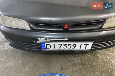 Седан Mitsubishi Lancer 1995 в 