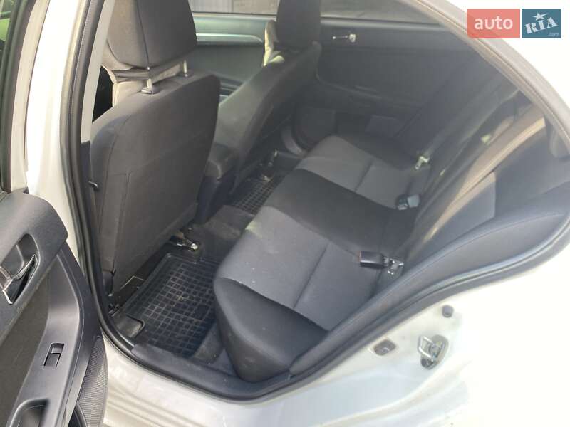 Седан Mitsubishi Lancer 2008 в Днепре