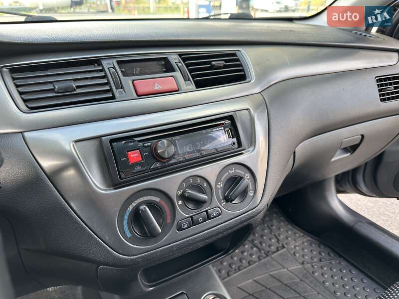 Універсал Mitsubishi Lancer 2006 в Дніпрі фото 31 Універсал Mitsubishi Lancer 2006 в Дніпрі