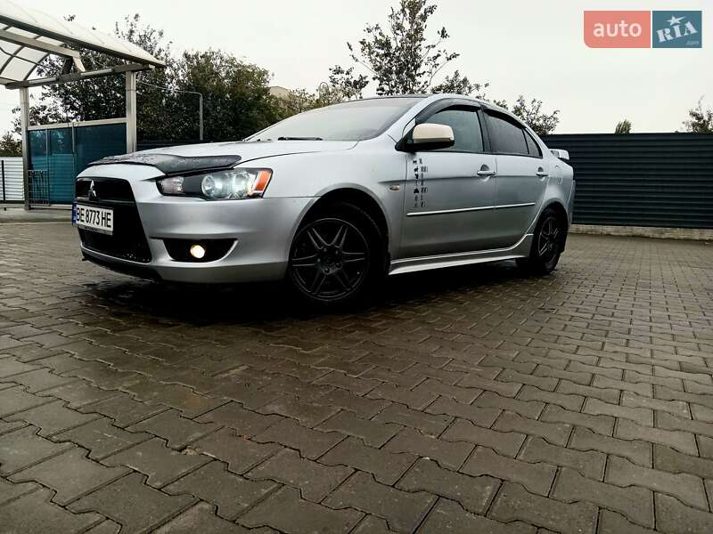 Седан Mitsubishi Lancer 2007 в Николаеве
