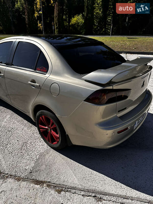 Седан Mitsubishi Lancer 2008 в Черкассах