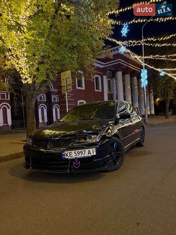 Седан Mitsubishi Lancer 2005 в Кривом Роге