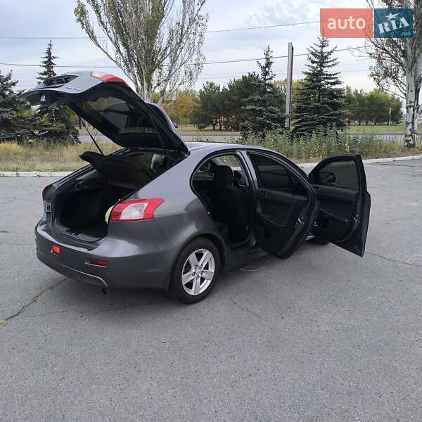 Хэтчбек Mitsubishi Lancer 2008 в Днепре