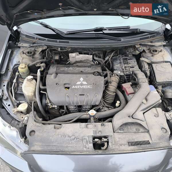 Хэтчбек Mitsubishi Lancer 2008 в Днепре