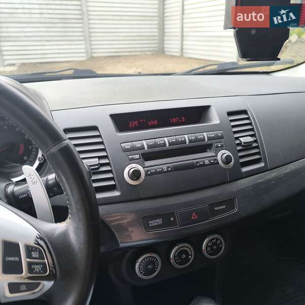 Хэтчбек Mitsubishi Lancer 2008 в Днепре