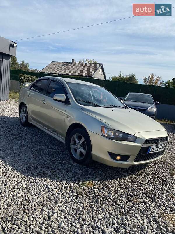 Седан Mitsubishi Lancer 2008 в Днепре