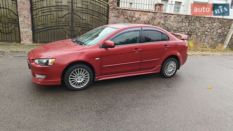 Седан Mitsubishi Lancer 2007 в Киеве