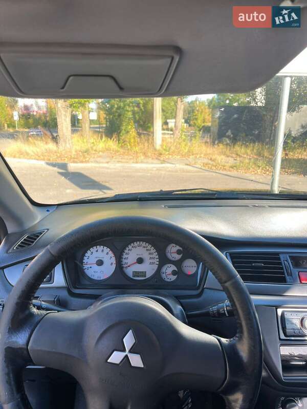Седан Mitsubishi Lancer 2006 в Киеве