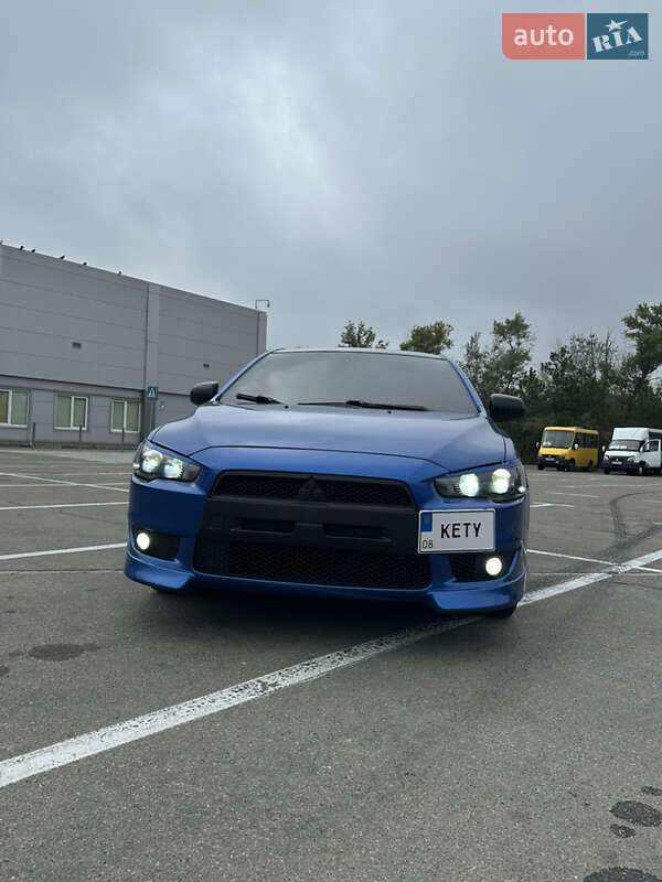 Седан Mitsubishi Lancer 2009 в Запорожье