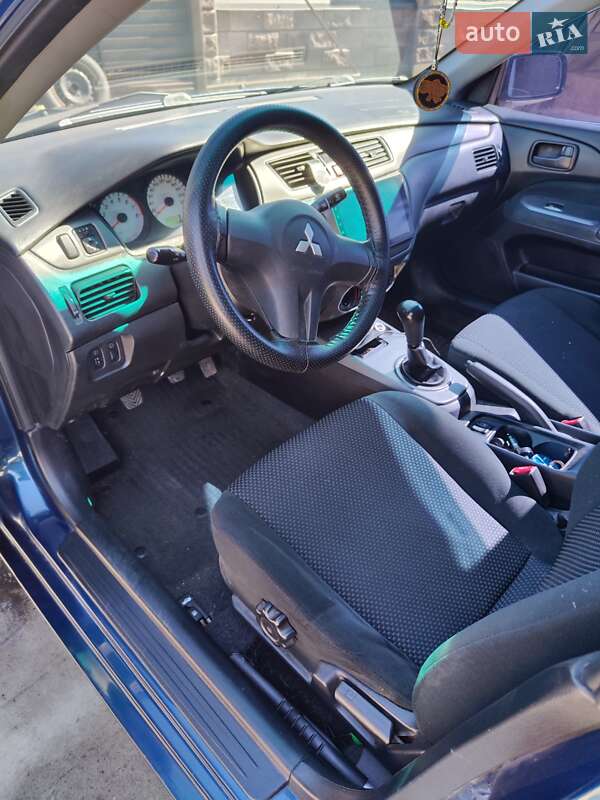 Седан Mitsubishi Lancer 2008 в Тернополе