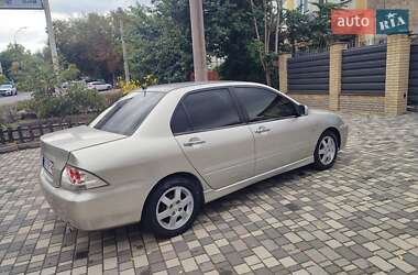 Седан Mitsubishi Lancer 2007 в  фото 6 Седан Mitsubishi Lancer 2007 в