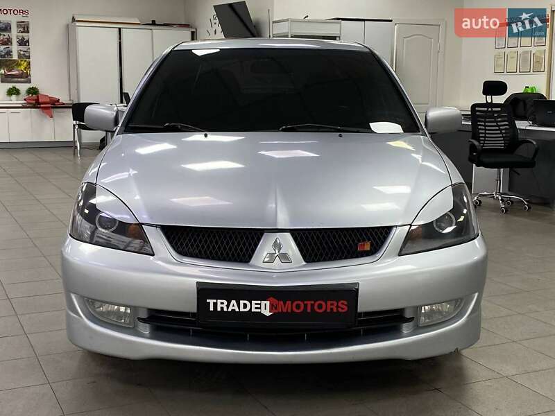 Седан Mitsubishi Lancer 2007 в Киеве
