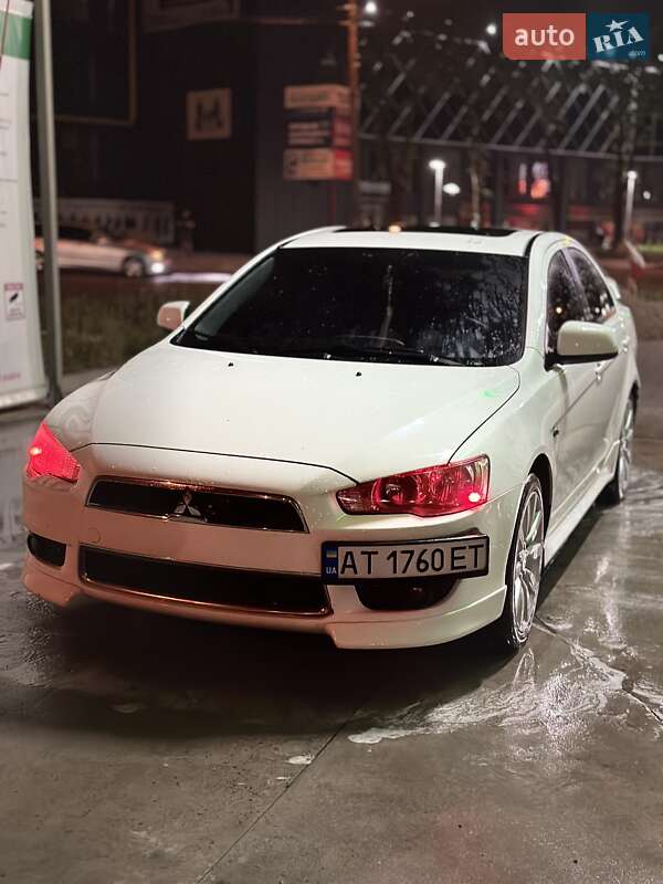 Седан Mitsubishi Lancer 2013 в 
