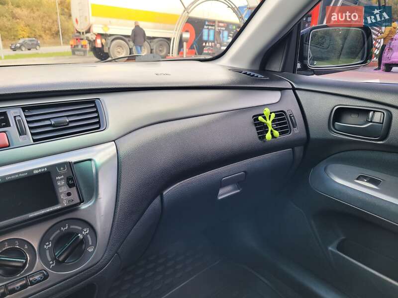 Седан Mitsubishi Lancer 2008 в Тернополе