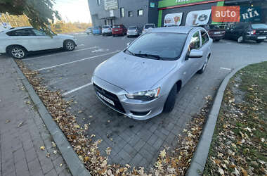 Седан Mitsubishi Lancer 2011 в Білогородці