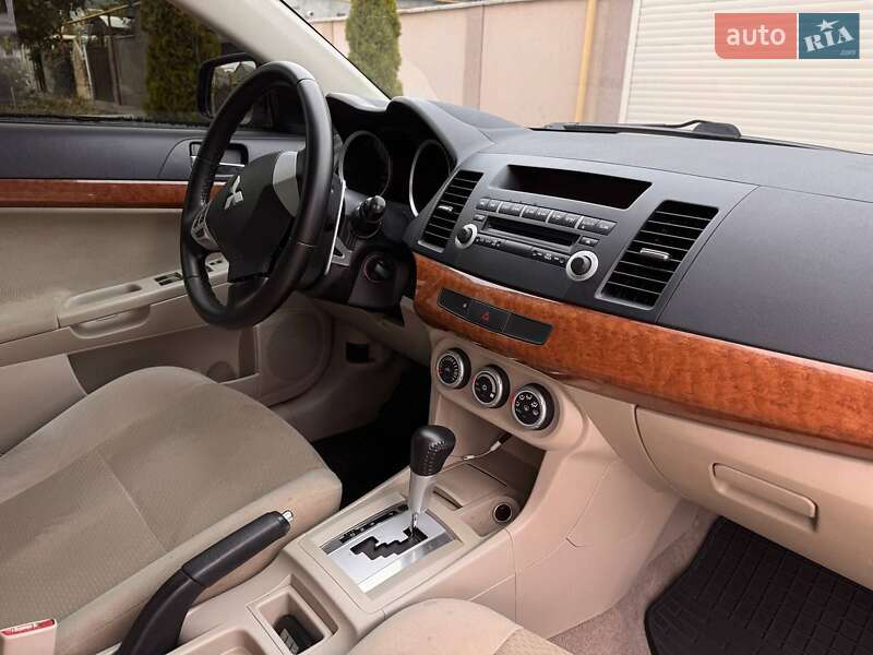 Седан Mitsubishi Lancer 2008 в Одесі