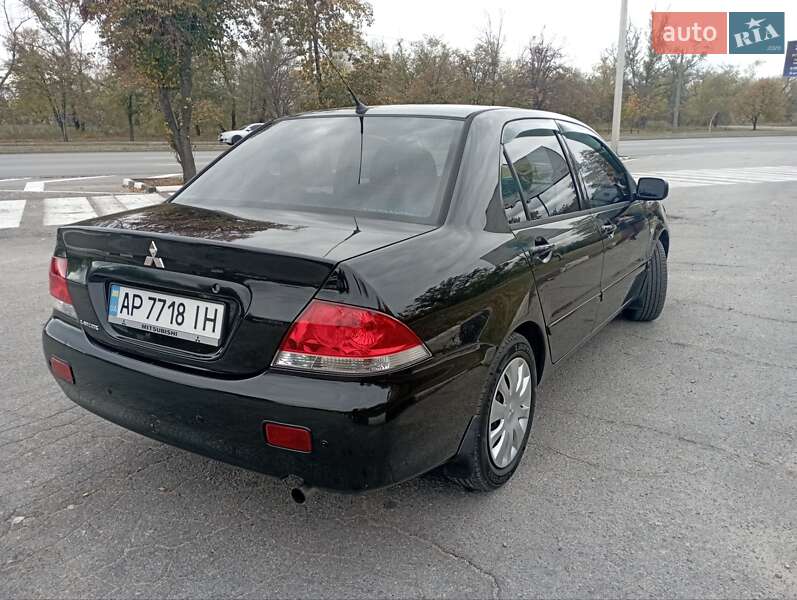 Седан Mitsubishi Lancer 2006 в Запорожье