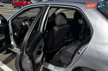 Седан Mitsubishi Lancer 2004 в 