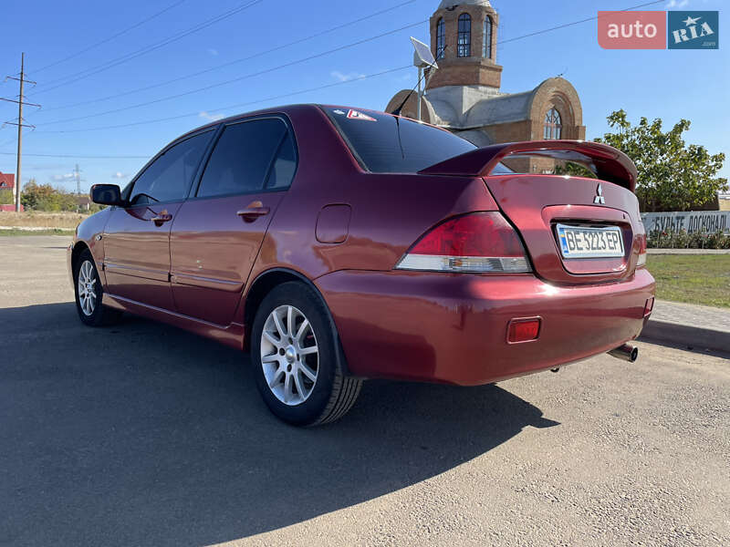 Седан Mitsubishi Lancer 2006 в Николаеве