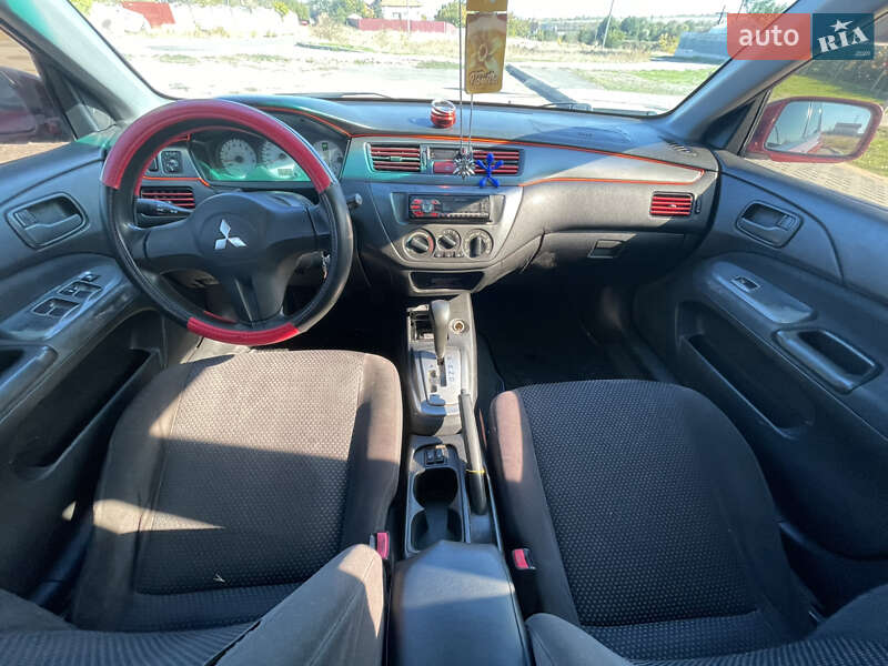 Седан Mitsubishi Lancer 2006 в Николаеве