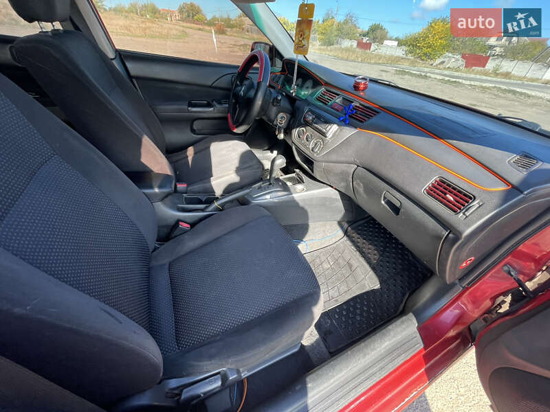 Седан Mitsubishi Lancer 2006 в Николаеве