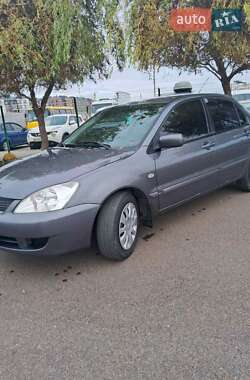 Седан Mitsubishi Lancer 2006 в  фото 17 Седан Mitsubishi Lancer 2006 в