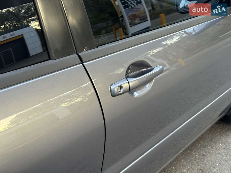 Седан Mitsubishi Lancer 2007 в Днепре