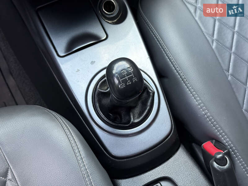 Седан Mitsubishi Lancer 2007 в Днепре