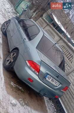 Седан Mitsubishi Lancer 2006 в Виннице