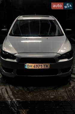 Седан Mitsubishi Lancer 2008 в  фото 16 Седан Mitsubishi Lancer 2008 в
