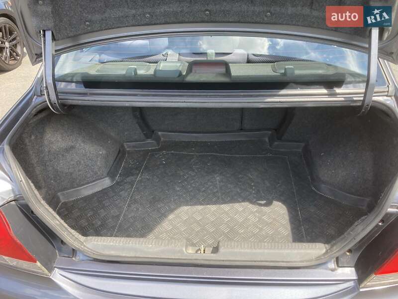 Седан Mitsubishi Lancer 2006 в Києві