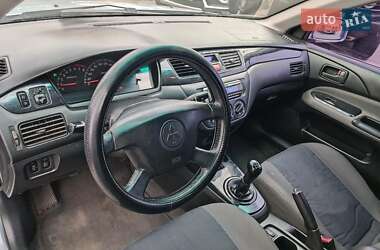 Седан Mitsubishi Lancer 2004 в 