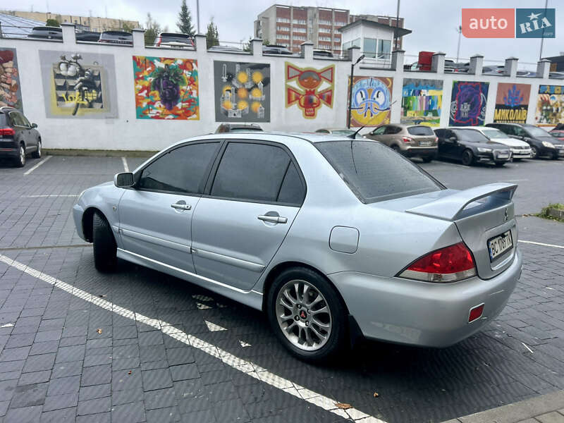 Седан Mitsubishi Lancer 2006 в Львове