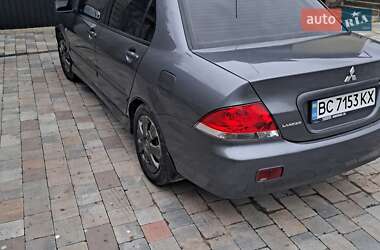 Седан Mitsubishi Lancer 2004 в 