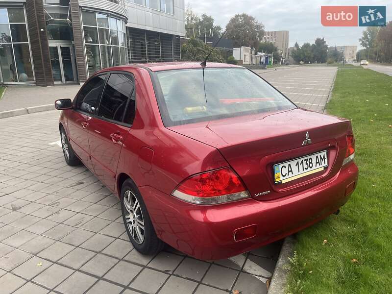 Седан Mitsubishi Lancer 2007 в Черкасах фото Седан Mitsubishi Lancer 2007 в Черкасах