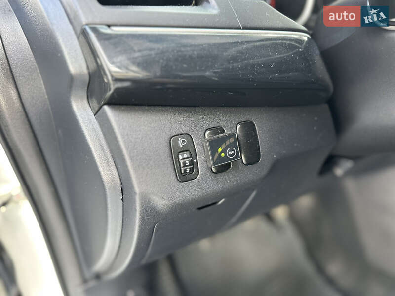 Седан Mitsubishi Lancer 2012 в Звягелі