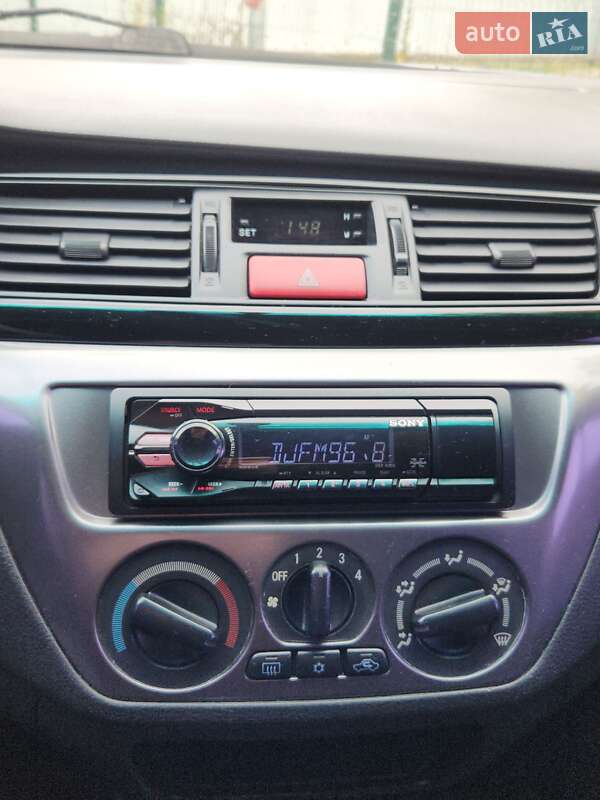 Седан Mitsubishi Lancer 2005 в Києві фото 26 Седан Mitsubishi Lancer 2005 в Києві