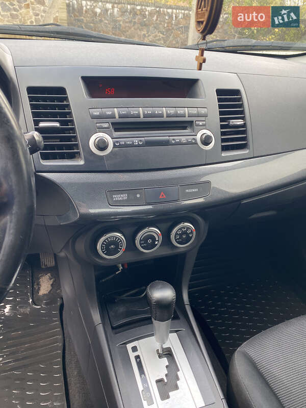 Седан Mitsubishi Lancer 2009 в Сквирі фото 10 Седан Mitsubishi Lancer 2009 в Сквирі