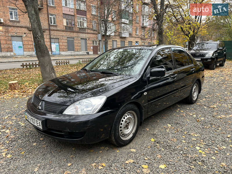 Седан Mitsubishi Lancer 2005 в Харкові