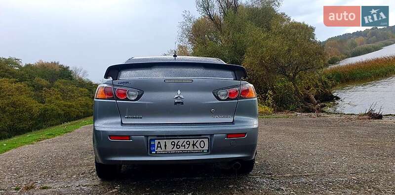 Седан Mitsubishi Lancer 2014 в Киеве