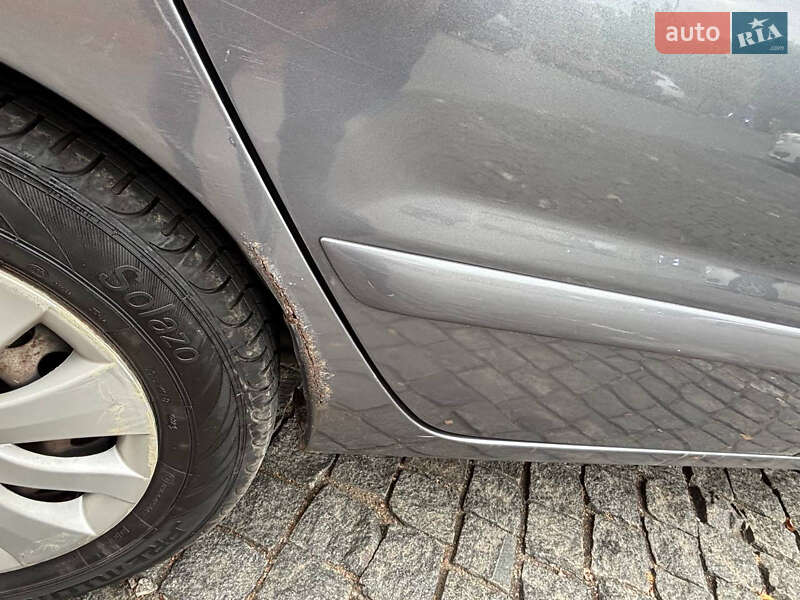 Седан Mitsubishi Lancer 2009 в Одессе