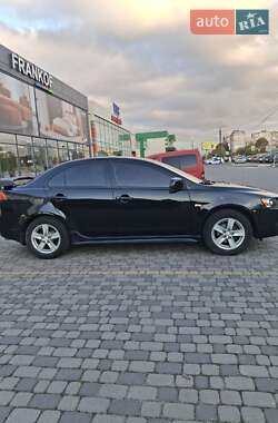 Хетчбек Mitsubishi Lancer 2008 в 