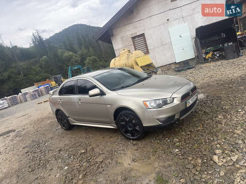 Седан Mitsubishi Lancer 2008 в Сколе фото 5 Седан Mitsubishi Lancer 2008 в Сколе