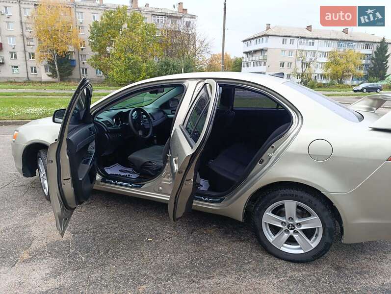 Седан Mitsubishi Lancer 2007 в Драбове фото 15 Седан Mitsubishi Lancer 2007 в Драбове