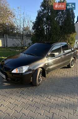 Седан Mitsubishi Lancer 2006 в  фото 8 Седан Mitsubishi Lancer 2006 в