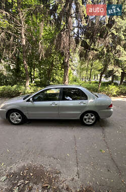 Седан Mitsubishi Lancer 2006 в  фото 6 Седан Mitsubishi Lancer 2006 в